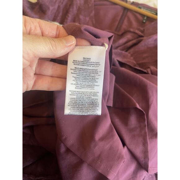 BCBGMAXAZRIA V Neck Wine Purple Paisley Victorian 40s Ladylike Dress 12 - Picture 7 of 7